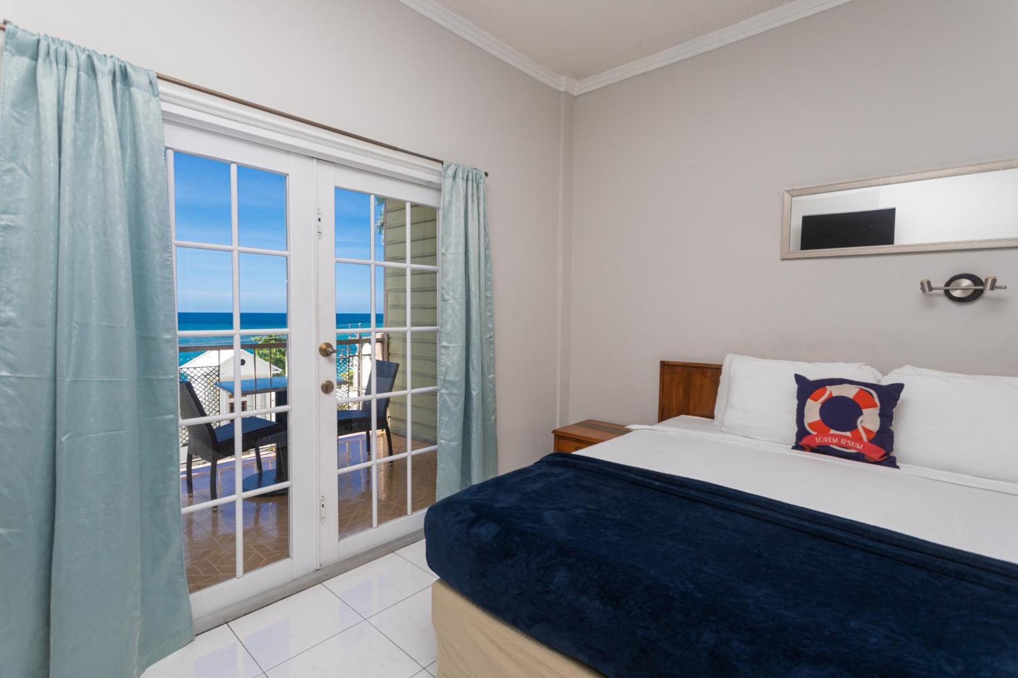 Caribic House Hotel Montego Bay Buitenkant foto